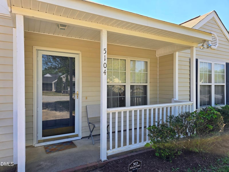 5104 Parkerwood Dr, Knightdale, NC 27545
