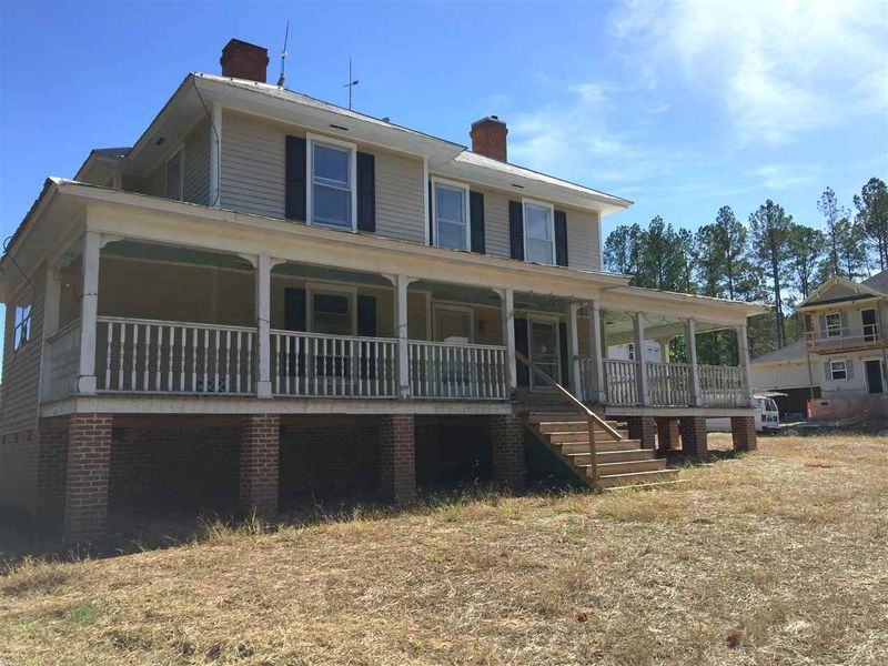 5104 Sears Farm Rd, Cary, NC 27519