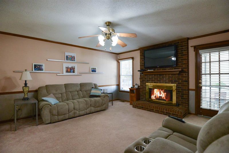 5104 Shield Cir, Raleigh, NC 27603