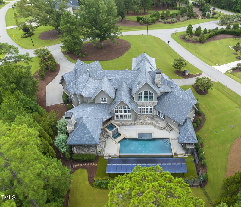 5105 Avalaire Oaks Dr, Raleigh, NC 27614