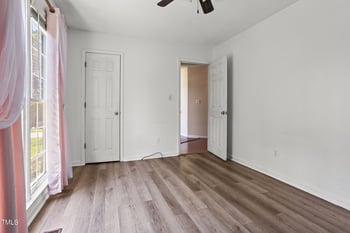 5105 Baywood Forest Dr, Knightdale, NC 27545