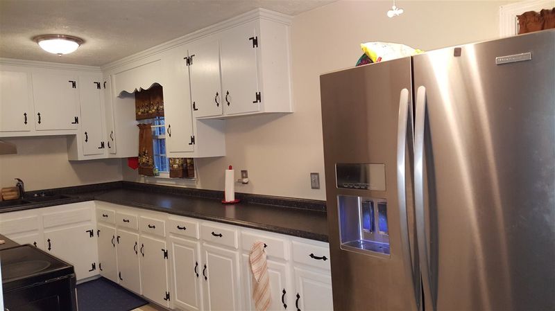 5105 Clearview St, Raleigh, NC 27603