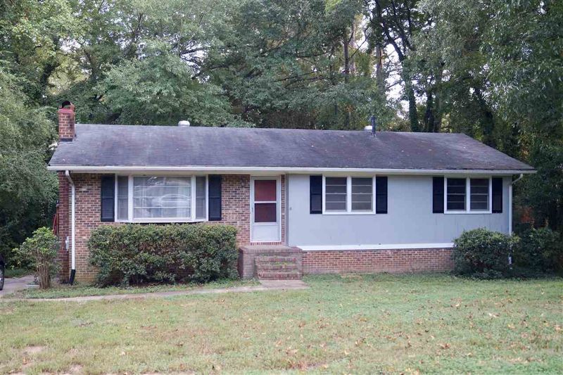 5105 Kaplan Dr, Raleigh, NC 27606