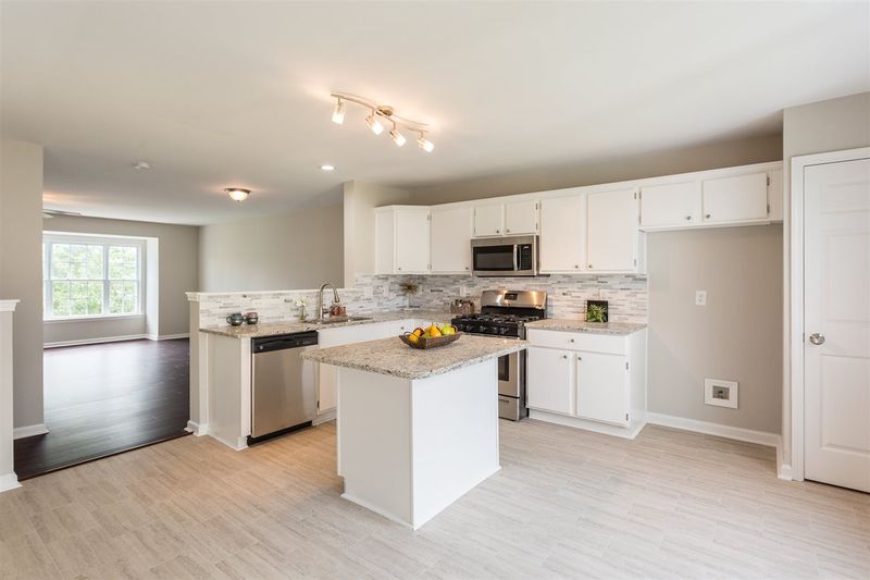 5105 Neuse Commons Ln, Raleigh, NC 27616