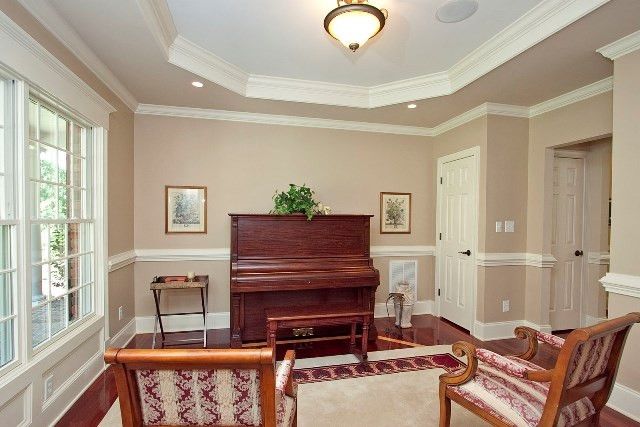 5105 Pine Birch Dr, Raleigh, NC 27606