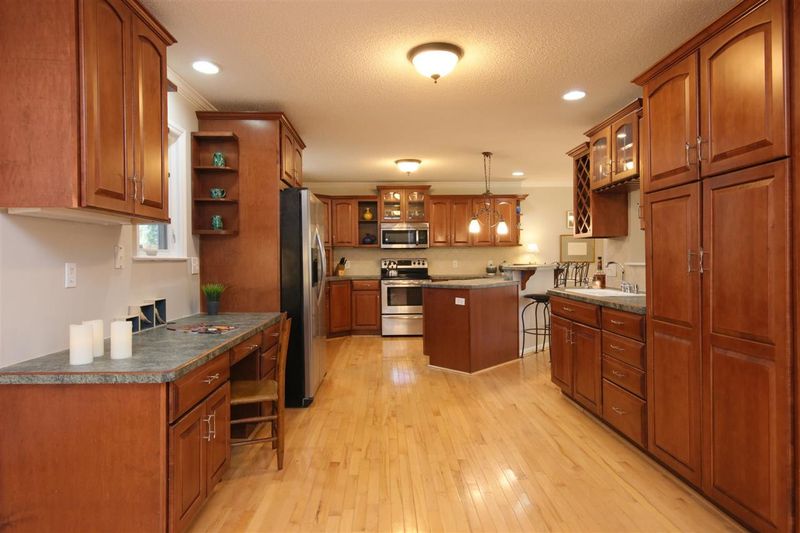 5105 Sweet Clover Ct, Durham, NC 27703