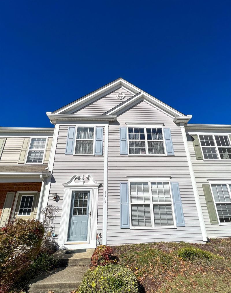 5105 Tomasita Ct, Raleigh, NC 27616