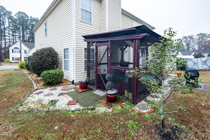 5106 Chasteal Trl, Raleigh, NC 27610