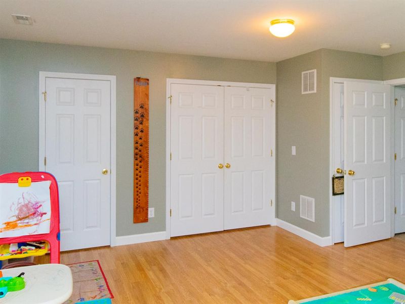 5107 Neuse Commons Ln, Raleigh, NC 27616