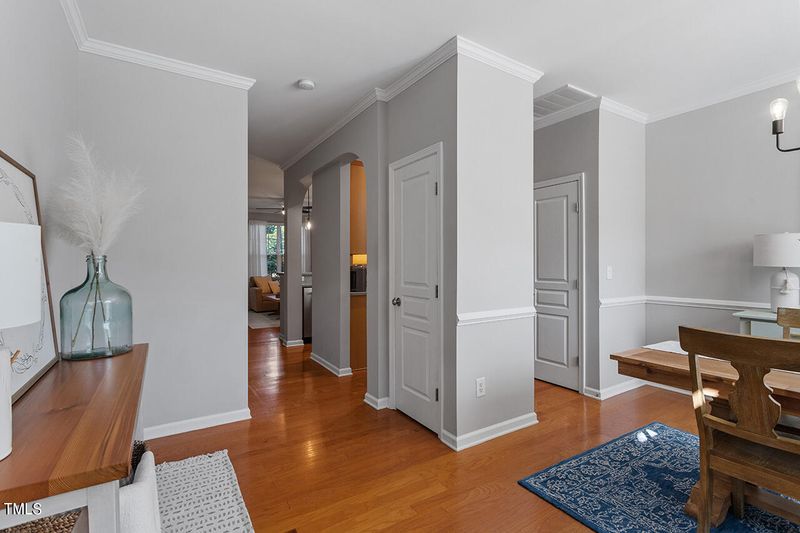 5107 Singing Wind Dr, Raleigh, NC 27612