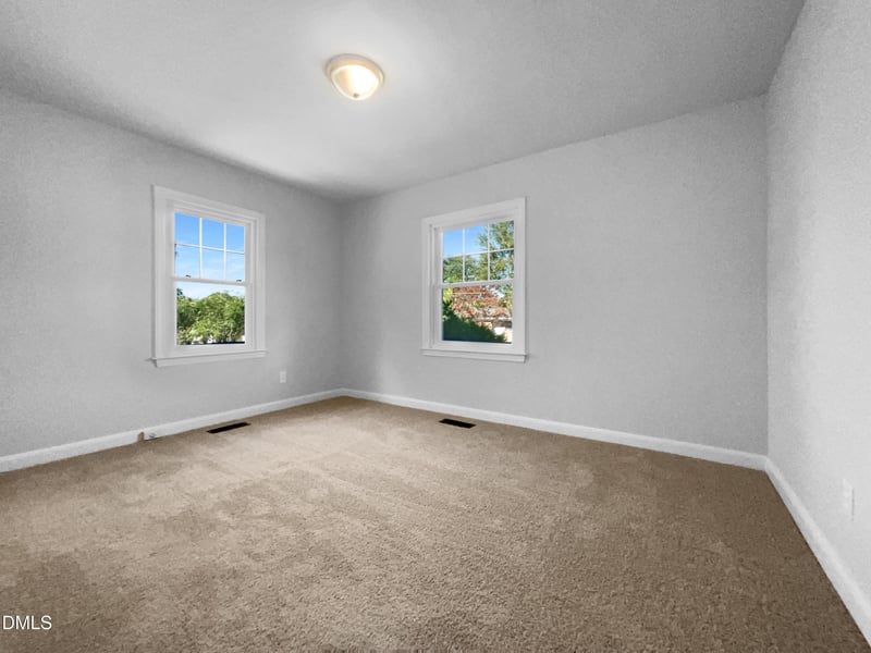 5107 Tulip Dr, Fayetteville, NC 28304