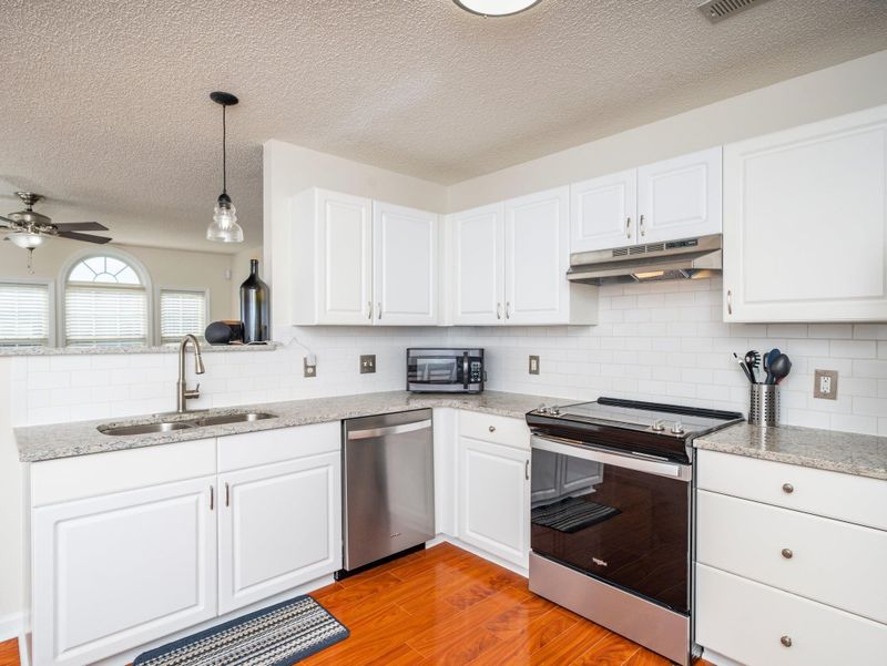 5107 Twisted Willow Way, Raleigh, NC 27610
