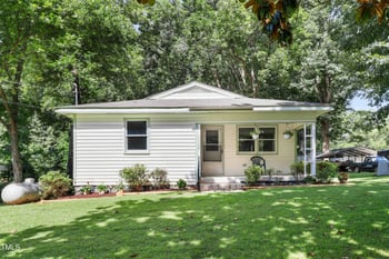 5108 Old Valley St, Raleigh, NC 27603