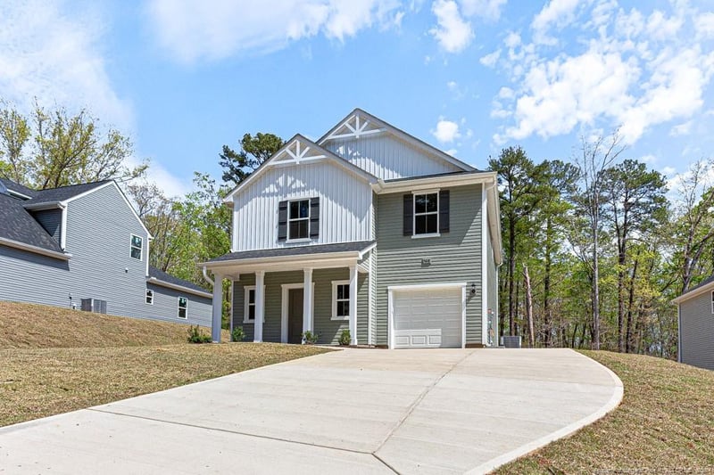 5108 Tyndall Dr, Sanford, NC 27330