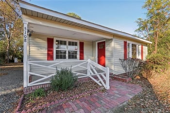 5108 Walnut Dr, Fayetteville, NC 28304