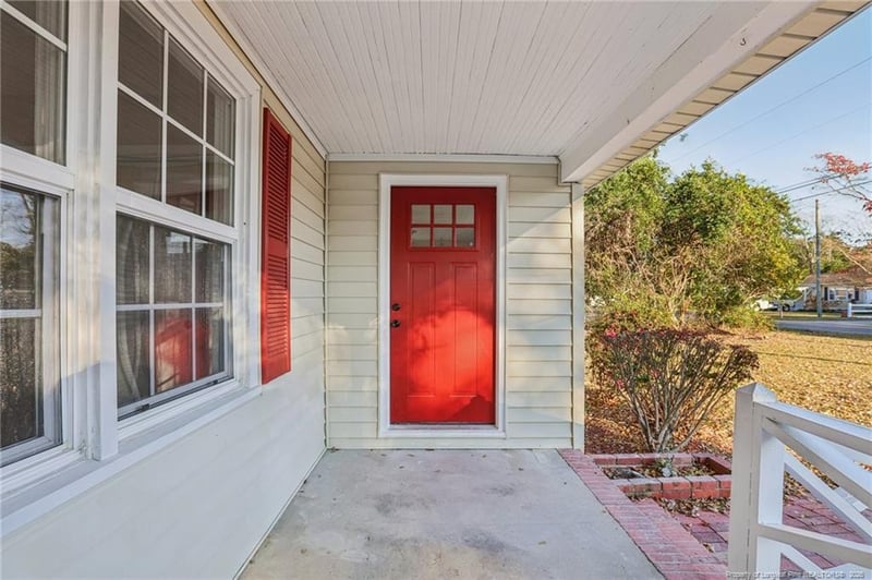 5108 Walnut Dr, Fayetteville, NC 28304