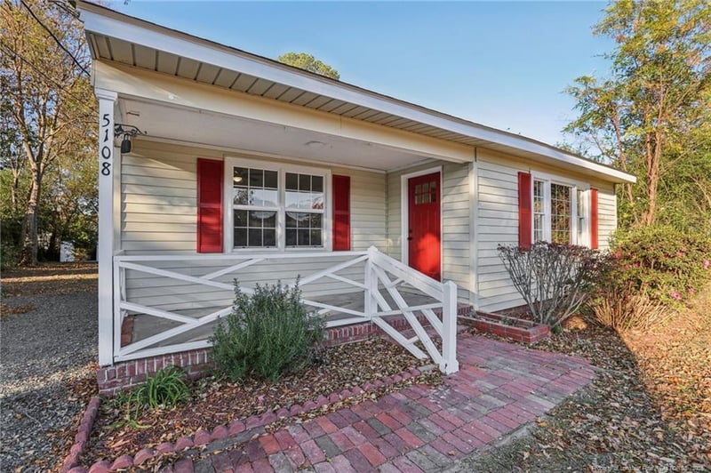 5108 Walnut Dr, Fayetteville, NC 28304