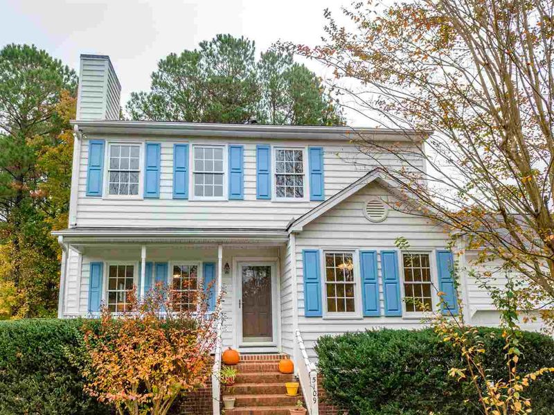 5109 Bridgewood Dr, Durham, NC 27713