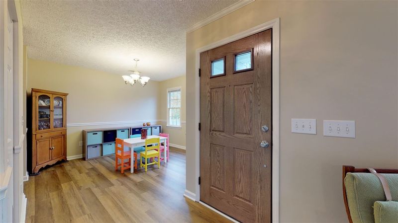 5109 Bridgewood Dr, Durham, NC 27713