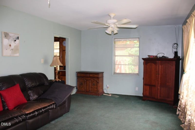 5109 Kaplan Dr, Raleigh, NC 27606
