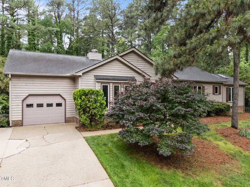 5109 Knaresborough Rd, Raleigh, NC 27612