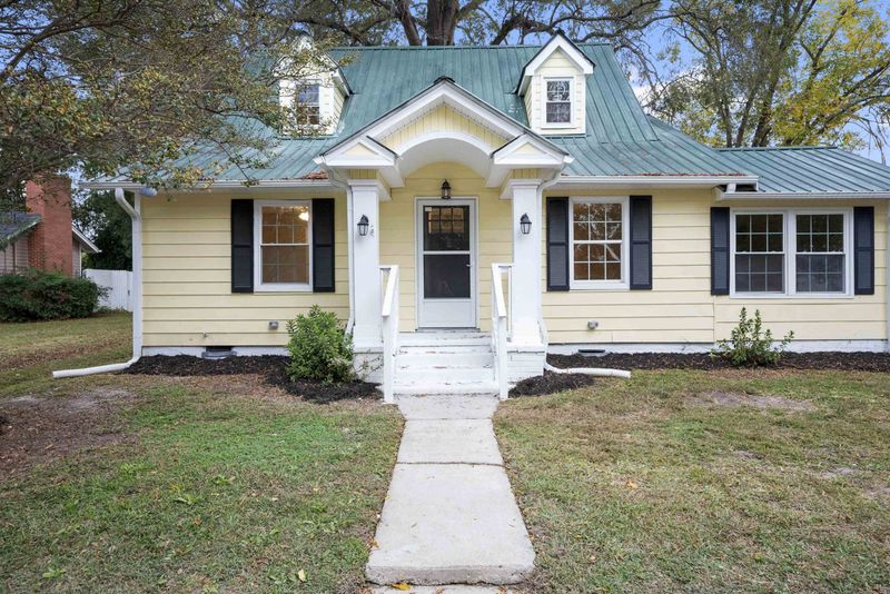 511 E Church St, Smithfield, NC 27577