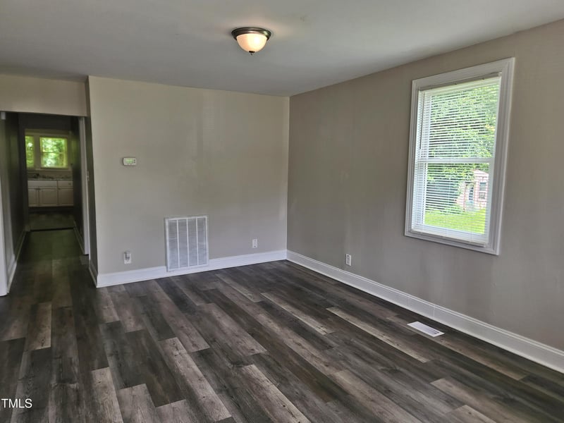 511 Commonwealth St, Durham, NC 27703