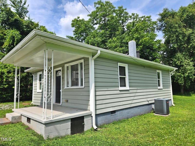511 Commonwealth St, Durham, NC 27703