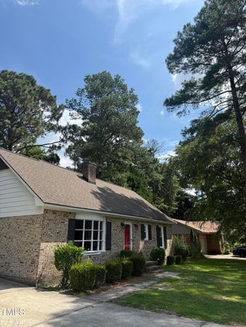 511 Dandridge Dr, Fayetteville, NC 28303