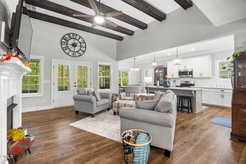 511 Gentry Ln, Hillsborough, NC 27278