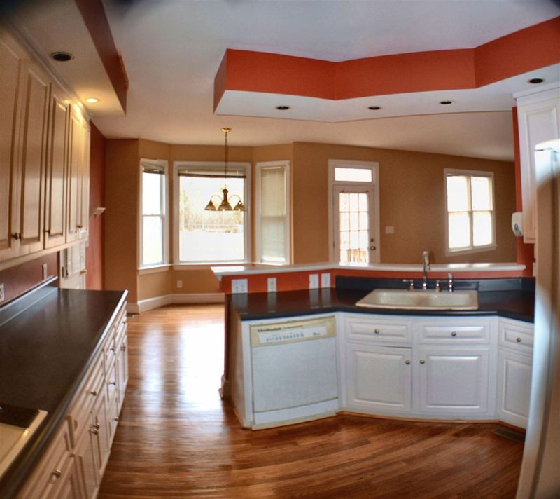 511 Grist Mill Ln, Durham, NC 27712