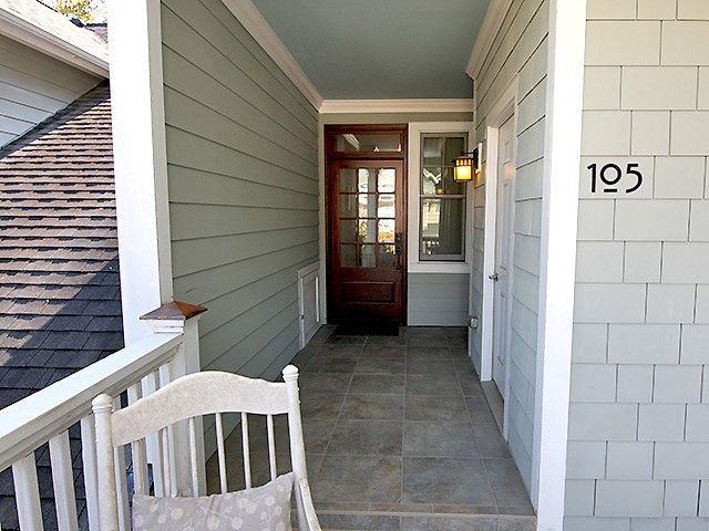 511 Hillsborough St #105, Chapel Hill, NC 27514