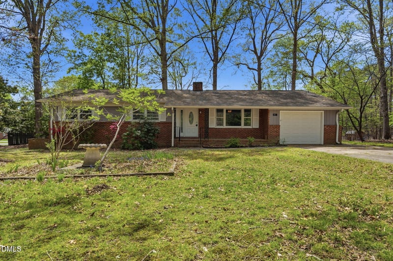 511 Hunter Dr, Durham, NC 27712
