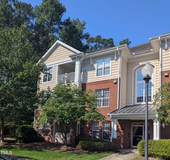 511 Ives Ct, Chapel Hill, NC 27514