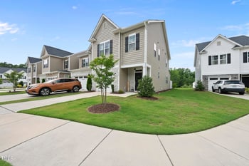 511 Kenton Mill Ct, Rolesville, NC 27571