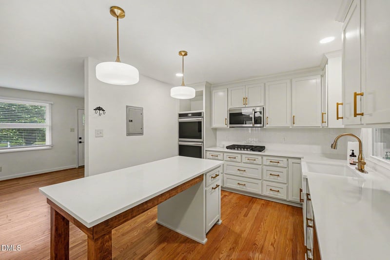 511 Kenway St, Garner, NC 27529