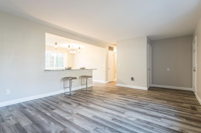 511 Killington Dr, Raleigh, NC 27609