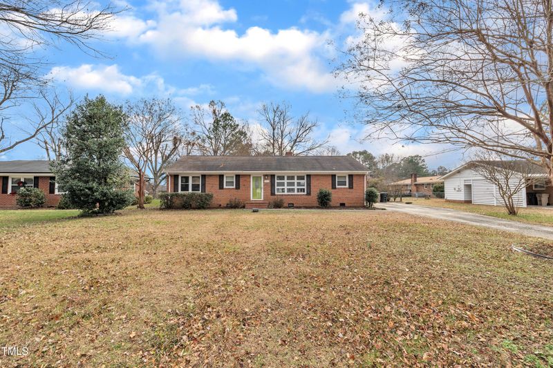 511 Lawndale St, Garner, NC 27529