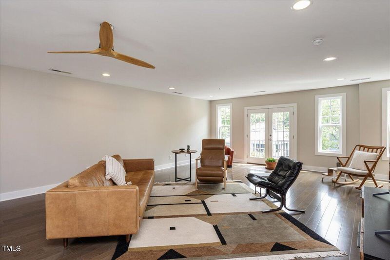 511 N Person St #203, Raleigh, NC 27604