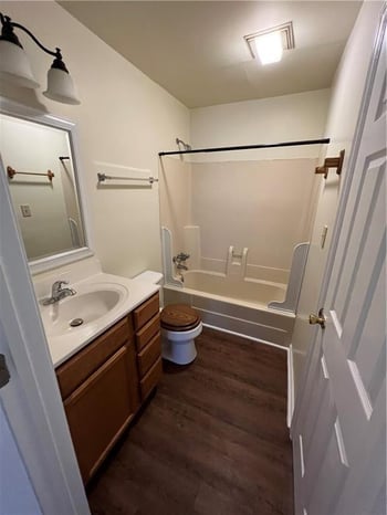 511 Poplar St, Graham, NC 27253