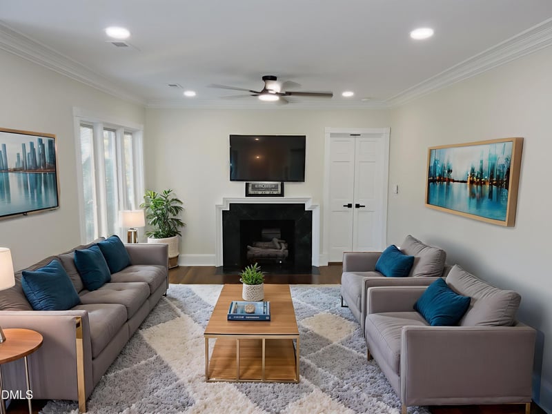 511 Raleigh St, Fuquay Varina, NC 27526