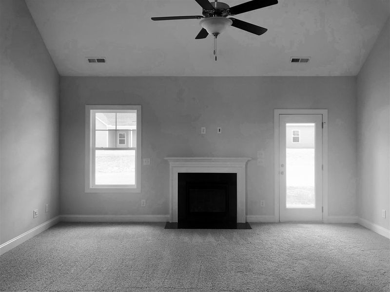511 Royal Oak Ln #135, Clayton, NC 27520