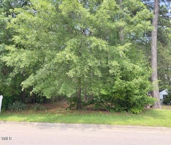 511 Sorrell St, Cary, NC 27513