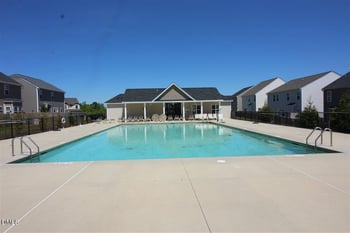 511 Summerwind Plantation Dr, Garner, NC 27529