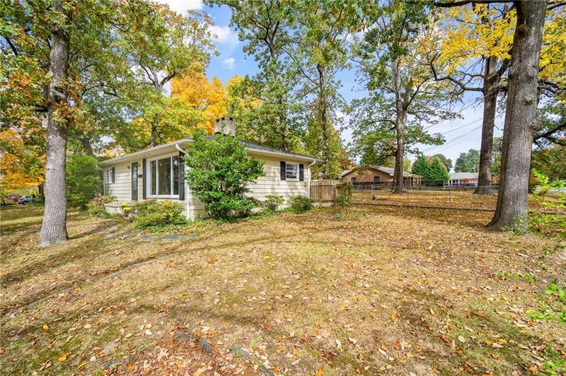511 Trail One, Burlington, NC 27215