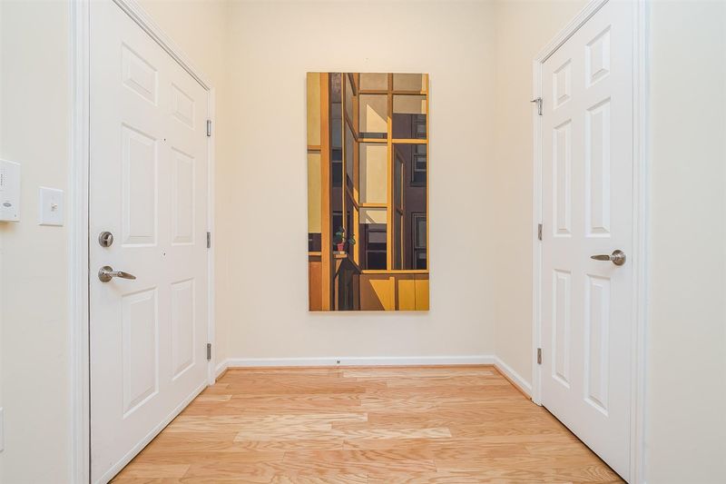 511 Weather Ridge Ln #1, Cary, NC 27513