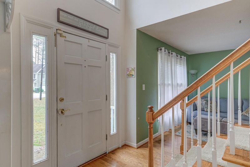 511 Westminster Dr, Clayton, NC 27520
