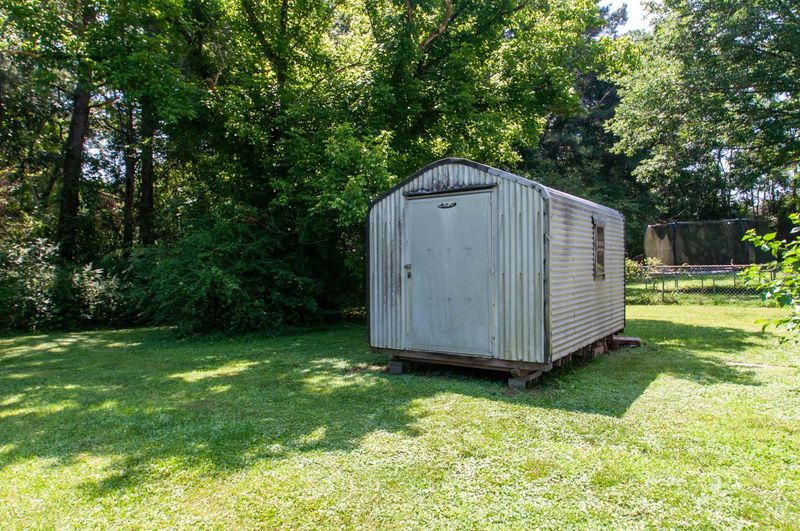 5111 Old Stage Rd, Raleigh, NC 27603