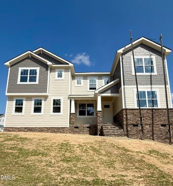 5112 Boylston Dr, Fuquay Varina, NC 27526