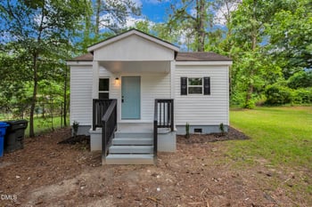 5112 Cannon St, Fayetteville, NC 28303